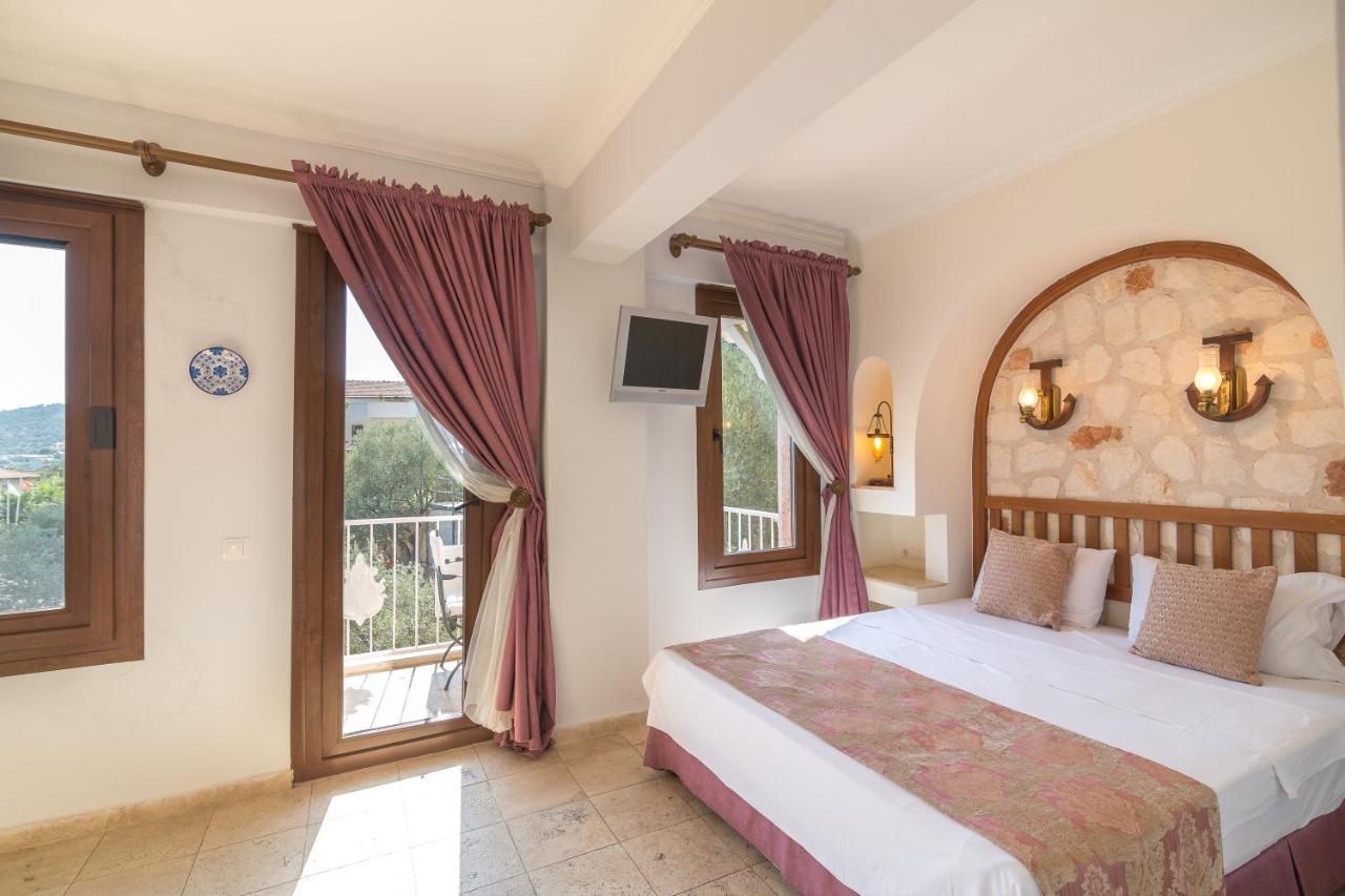 Oasis Hotel (Adults Only) Kalkan Esterno foto