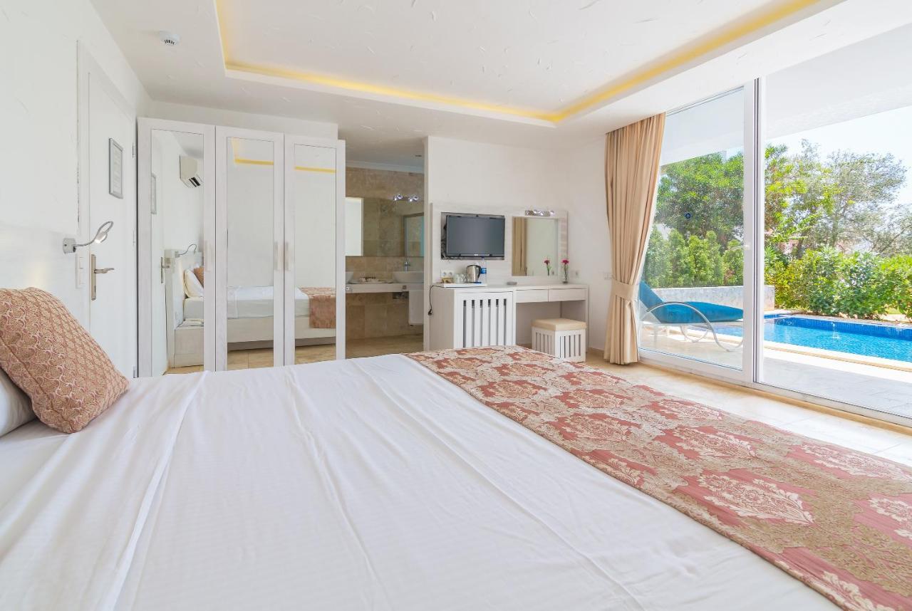 Oasis Hotel (Adults Only) Kalkan Esterno foto